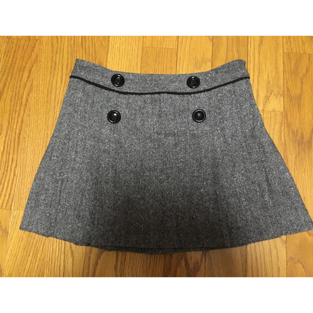 JILLSTUART(ジルスチュアート)のused美品♡JILLSTUARTシルク入りボタンスカート レディースのスカート(ミニスカート)の商品写真