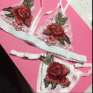 新品 ランジェリー  セクシー セット 薔薇 ブラレット &パンティ ホック L(ブラ&ショーツセット)