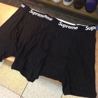 シュプリーム(Supreme)の送料込み！Supreme×Hanes Boxer Briefs ボクサー 黒×2(その他)