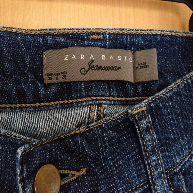 ZARA(ザラ)のZARAのデニム レディースのパンツ(デニム/ジーンズ)の商品写真