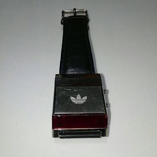 アディダス(adidas)のadidasoriginals 腕時計(腕時計(デジタル))