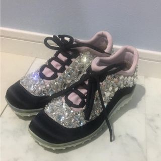 ミュウミュウ(miumiu)のmiumiu スニーカー(スニーカー)