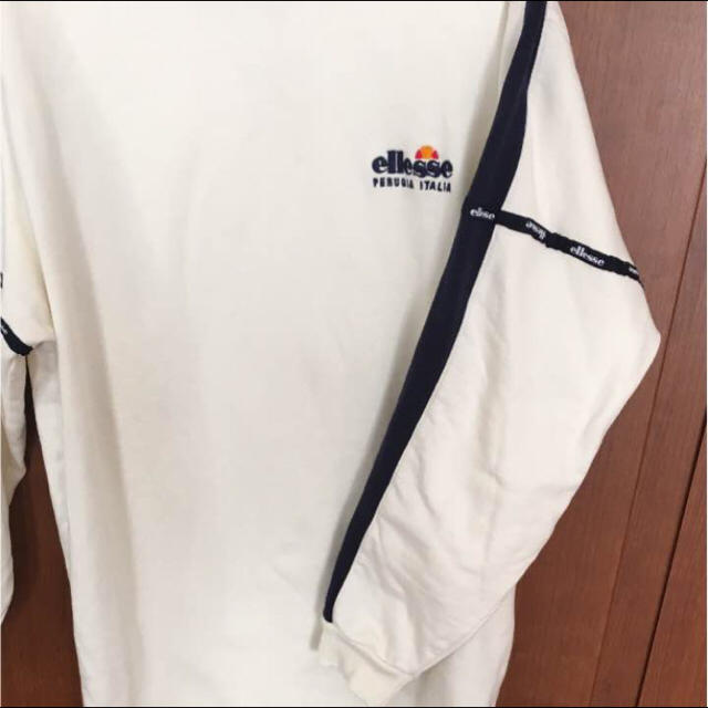 ellesse(エレッセ)ののか様専用 年始大セール【新品】ellesse トレーナー スウェット メンズのトップス(スウェット)の商品写真