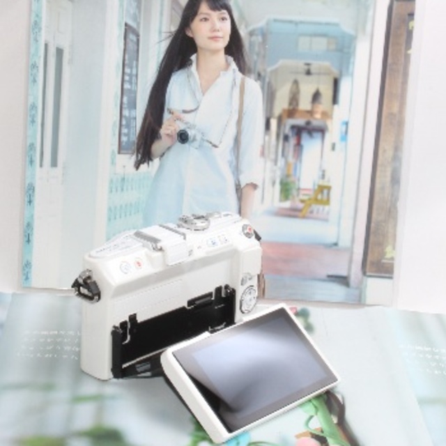 OLYMPUS(オリンパス)の❤️新品レンズで最高のスタートを❤️オリンパス E-PL6 ❤️ スマホ/家電/カメラのカメラ(ミラーレス一眼)の商品写真