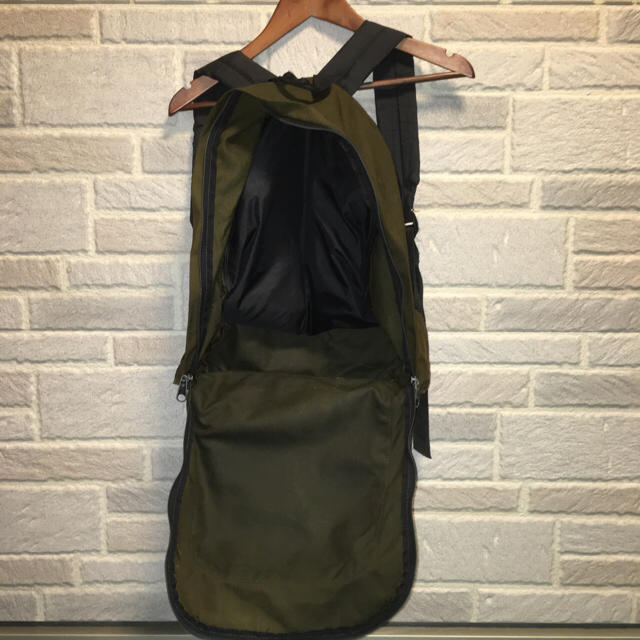 EASTPAK(イーストパック)の格安 即決 EASTPAK イーストパック バック パック リュックサック メンズのバッグ(バッグパック/リュック)の商品写真