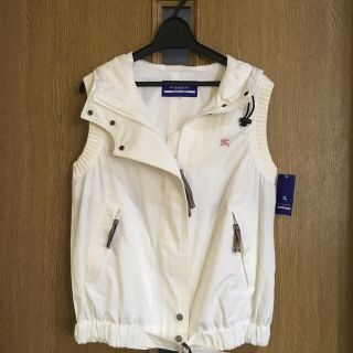 バーバリー(BURBERRY)の♡新品未使用♡ バーバリーベスト(ベスト/ジレ)