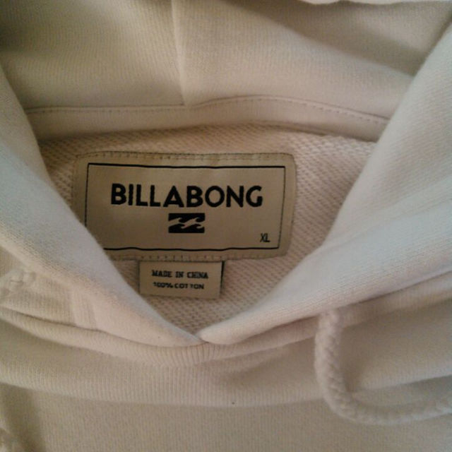 billabong(ビラボン)のshima様専用未使用BILLABONGビラボンパーカー メンズのトップス(パーカー)の商品写真