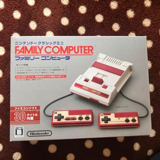 ファミリーコンピュータ(ファミリーコンピュータ)のニンテンドー クラシック ミニ ファミコン(家庭用ゲーム機本体)