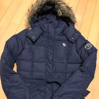 アバクロンビーアンドフィッチ(Abercrombie&Fitch)の中古品 Mサイズ Abercrombie&Fitch レディースダウンジャケット(ダウンジャケット)