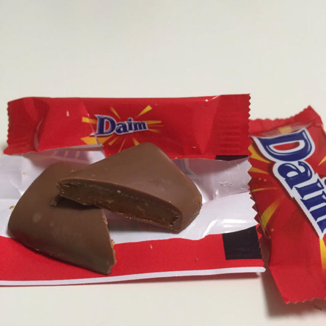 IKEA(イケア)の10個お試し/IKEA  Daim チョコレート 食品/飲料/酒の食品(菓子/デザート)の商品写真