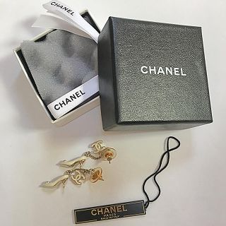 シャネル ヒール ピアスの通販 12点 | CHANELのレディースを買うならラクマ シャネル ヒール ピアスの通販 12点 | CHANELのレディースを買うならラクマ