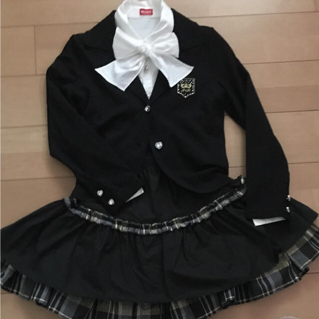 INNER PRESS(インナープレス)の卒業式 女の子160 インナープレス キッズ/ベビー/マタニティのキッズ服女の子用(90cm~)(ドレス/フォーマル)の商品写真