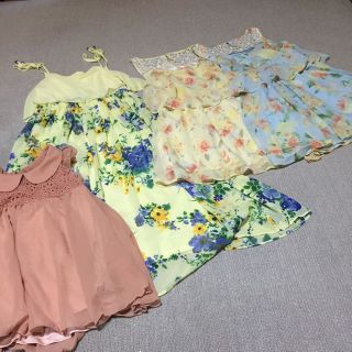 イング(INGNI)の美品 INGNI 花柄 ミニワンピ ピンク トップス(ロングワンピース/マキシワンピース)