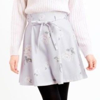 マジェスティックレゴン(MAJESTIC LEGON)の【新品】マジェスティックレゴン　スカパン　サックス(キュロット)