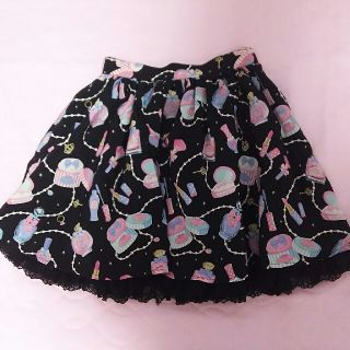 アンジェリックプリティー(Angelic Pretty)のAngelic Pretty コスメ柄スカート 美品(ひざ丈スカート)