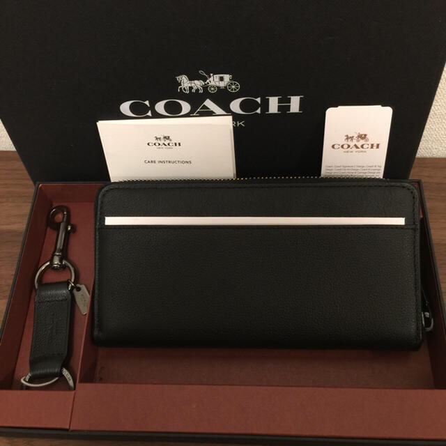 COACH(コーチ)のCOACH コーチ ブラック 長財布 キーホルダー 箱付き セット  メンズのファッション小物(長財布)の商品写真