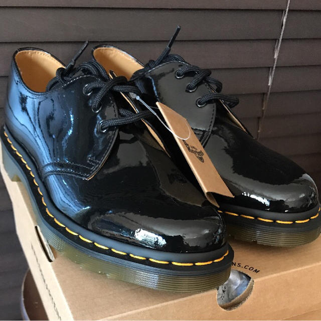 Dr.Martens(ドクターマーチン)のドクターマーチン！新品 未使用 uk6 メンズの靴/シューズ(スニーカー)の商品写真