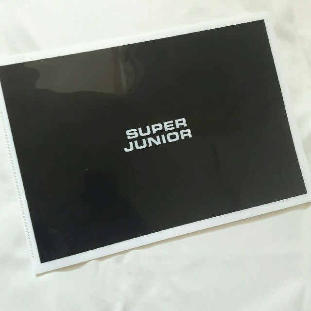 SUPER JUNIOR(スーパージュニア)のSUPER JUNIOR
ローソン限定クリアファイル② エンタメ/ホビーのCD(K-POP/アジア)の商品写真