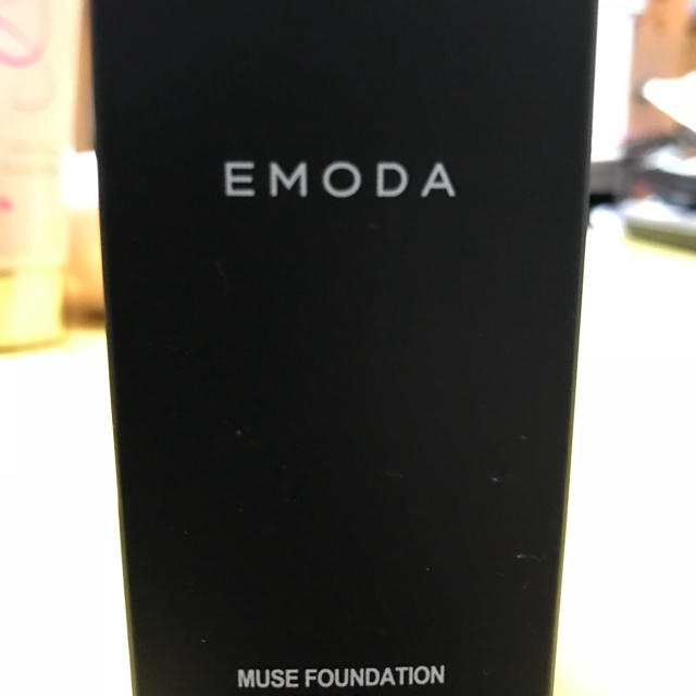 EMODA(エモダ)のエモダ   ファンデーション コスメ/美容のベースメイク/化粧品(ファンデーション)の商品写真