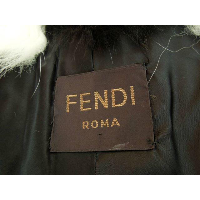 CHANEL(シャネル)のFENDI roma リアルファー ストール ショール ゼブラ柄 フェンディ レディースのファッション小物(マフラー/ショール)の商品写真