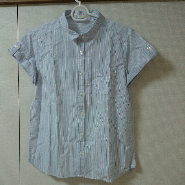 GU(ジーユー)のgu ストライプロールアップシャツ レディースのトップス(シャツ/ブラウス(半袖/袖なし))の商品写真