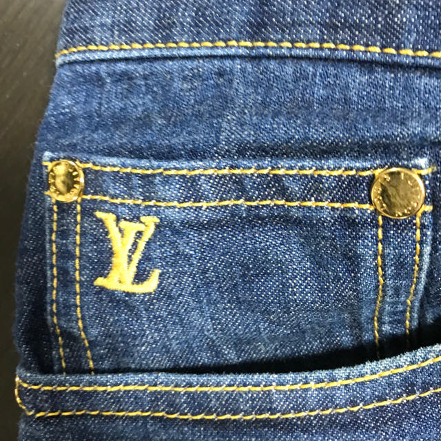 LOUIS VUITTON(ルイヴィトン)のルイヴィトン ストレートジーンズ メンズのパンツ(デニム/ジーンズ)の商品写真