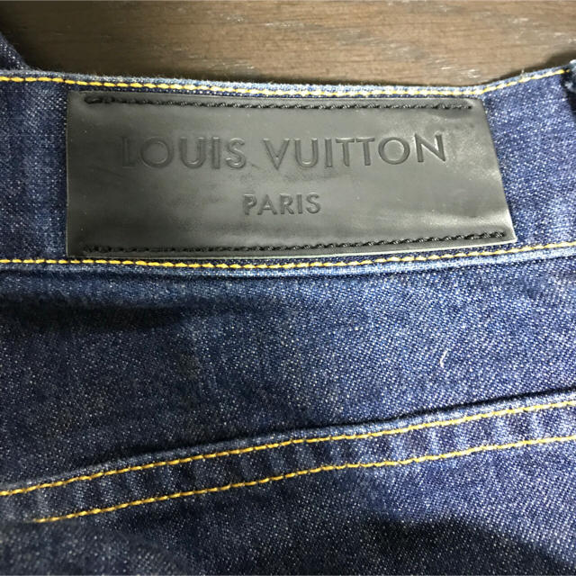 LOUIS VUITTON(ルイヴィトン)のルイヴィトン ストレートジーンズ メンズのパンツ(デニム/ジーンズ)の商品写真