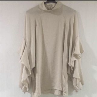 エイチアンドエム(H&M)のH＆M 美品 ブラウス♡sale♡(シャツ/ブラウス(長袖/七分))