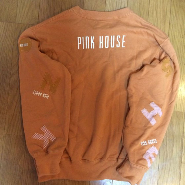 PINK HOUSE(ピンクハウス)のピンクハウス ロゴワッペントレーナー レディースのトップス(トレーナー/スウェット)の商品写真