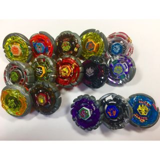 メタルファイトベイブレードセット ランチャー×3 付きの通販 by ...