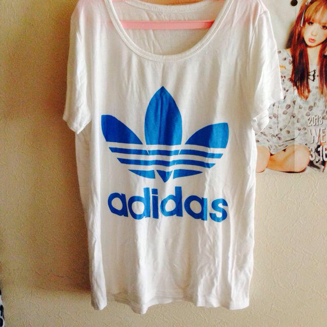 adidas(アディダス)のadidasTシャツ✨ レディースのトップス(Tシャツ(半袖/袖なし))の商品写真