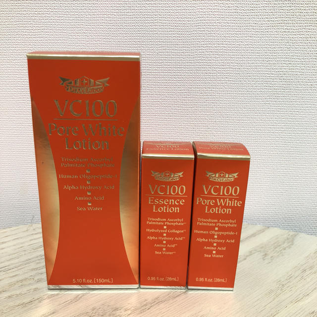 Dr.Ci Labo(ドクターシーラボ)のおぐ様専用ドクターシーラボ VC100エッセンスローション コスメ/美容のスキンケア/基礎化粧品(化粧水/ローション)の商品写真