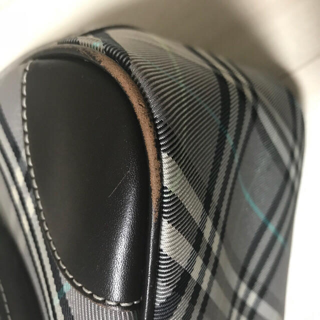 BURBERRY BLUE LABEL(バーバリーブルーレーベル)のBURBERRY バーバリー ブルーレーベル ハンドバッグ 正規品 レディースのバッグ(ハンドバッグ)の商品写真