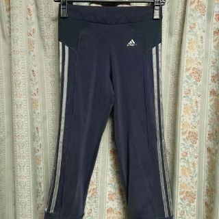 アディダス(adidas)のadidasレギンス(膝下丈)(レギンス/スパッツ)