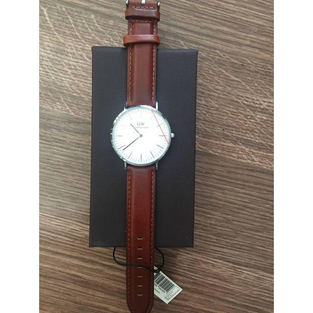 Daniel Wellington(ダニエルウェリントン)のDaniel Wellington ワイト ダラムシルバー 40mm ユニセック メンズの時計(腕時計(アナログ))の商品写真