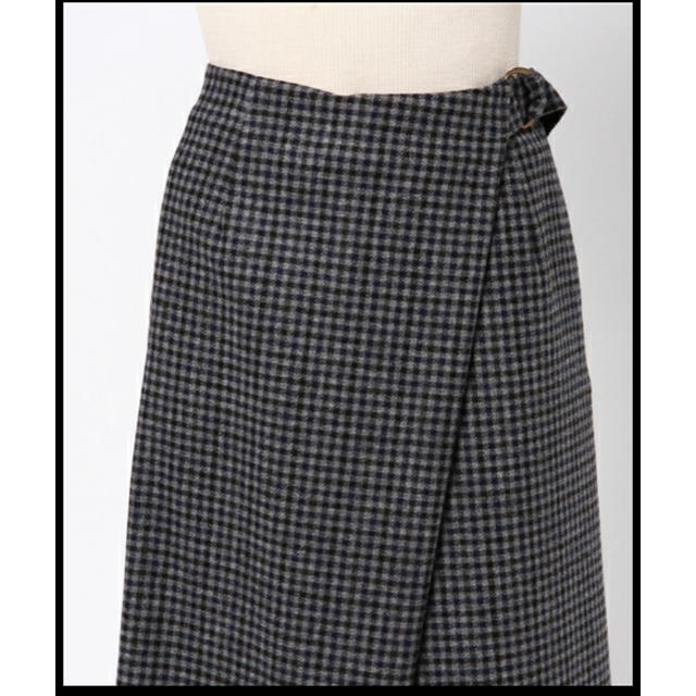 Dot&Stripes CHILDWOMAN(ドットアンドストライプスチャイルドウーマン)のラップ風チェックスカート レディースのスカート(ひざ丈スカート)の商品写真