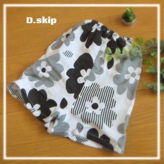 手ぬぐいパンツ★モノトーン北欧花柄☆彡ハンドメイド【80～95】(その他)