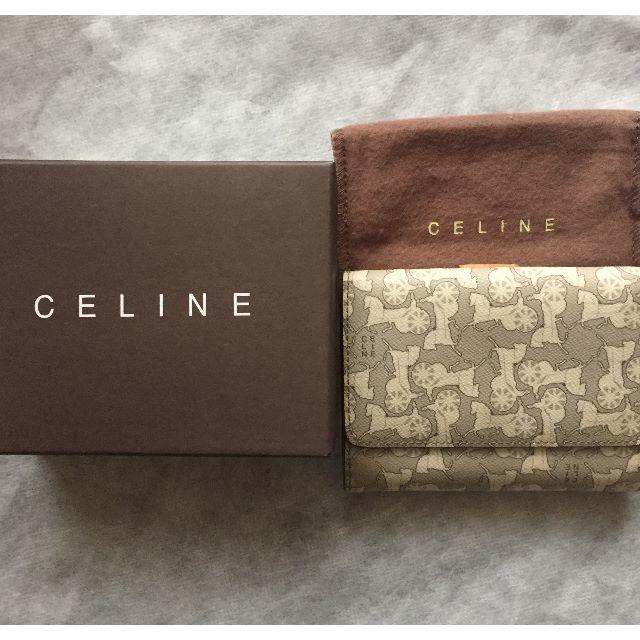 celine(セリーヌ)のnozuёさま専用です！セリーヌ　二つ折り財布 レディースのファッション小物(財布)の商品写真