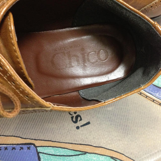 who's who Chico(フーズフーチコ)のフラットシューズ レディースの靴/シューズ(ローファー/革靴)の商品写真