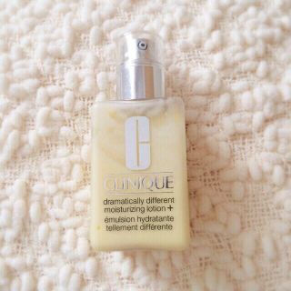 クリニーク(CLINIQUE)のQLINIQUE♡日曜限定値下DML乳液(その他)