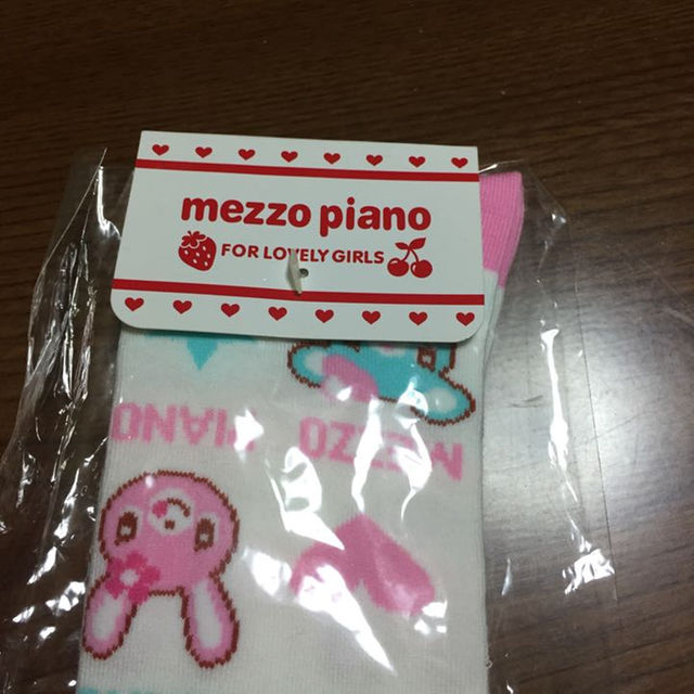 mezzo piano(メゾピアノ)のmezzo piano  新品ハイソックス❤️ キッズ/ベビー/マタニティのこども用ファッション小物(レッグウォーマー)の商品写真