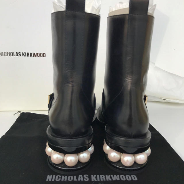 Nicholas Kirkwood(ニコラスカークウッド)の新品未使用♡ニコラスカークウッド Nicholas Kirkwood  ブーツ レディースの靴/シューズ(ブーツ)の商品写真