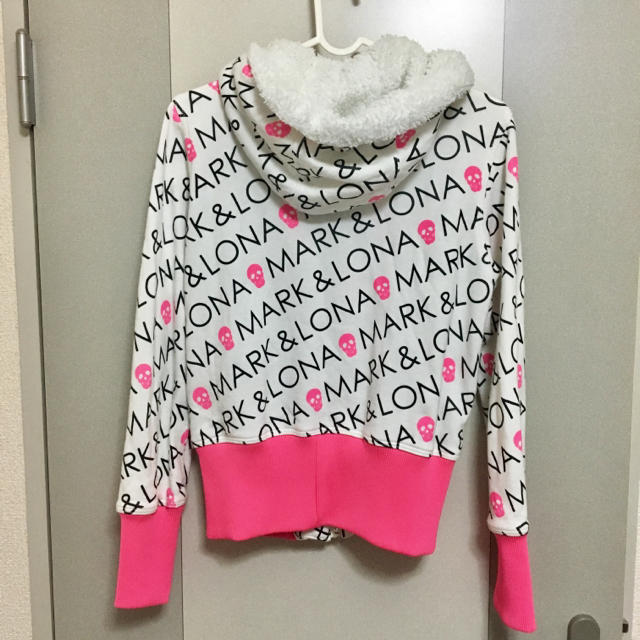 美品】MARK&LONA レディース パーカー ピンク 美品】MARK&LONA レディース パーカー ピンク