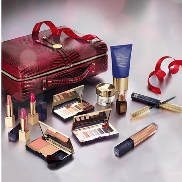 キット/セット新品、未使用 ESTEE LAUDER クリスマスコフレ