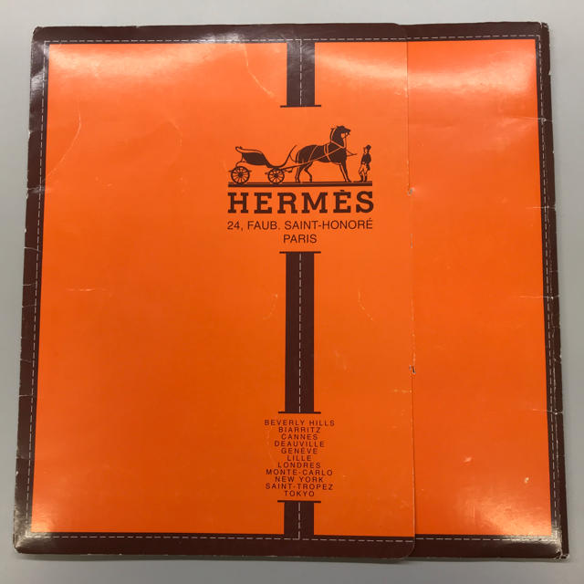 Hermes - HERMES カレ90 シルクスカーフ ネイビー 白 黄の通販 by G.P.のお店｜エルメスならラクマ