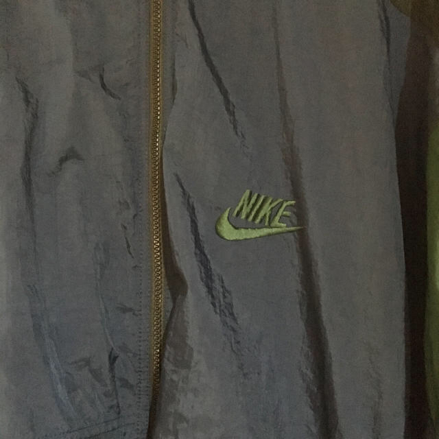 NIKE(ナイキ)のNIKE ナイロンジャケット メンズのジャケット/アウター(ナイロンジャケット)の商品写真