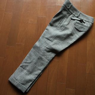 バナナリパブリック(Banana Republic)のウール アンクルパンツ(クロップドパンツ)