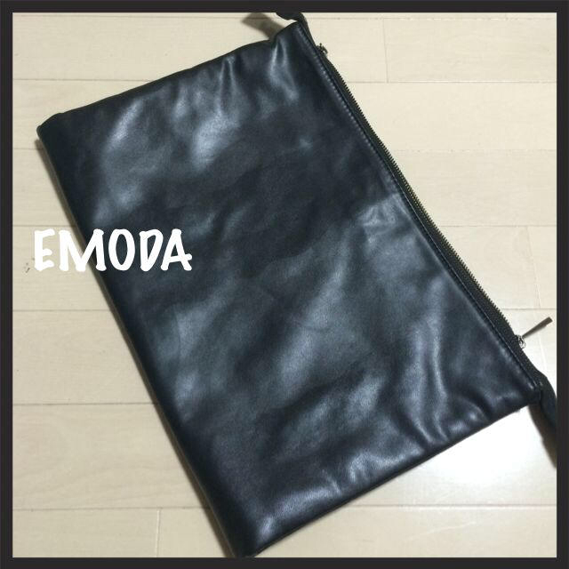 EMODA(エモダ)のEMODA ダブルフェイスクラッチバッグ レディースのバッグ(クラッチバッグ)の商品写真