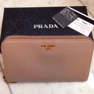 プラダ(PRADA)のPRADA💝お取置き中♡おしゃれ長財布(財布)