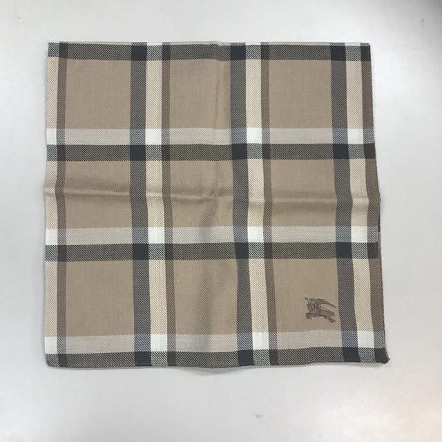 BURBERRY(バーバリー)の未使用 バーバリー ハンカチ メンズのファッション小物(ハンカチ/ポケットチーフ)の商品写真